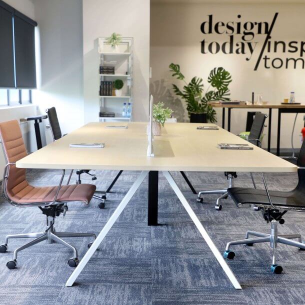 How to Create a Trendy Office Meeting Room in Style - Comfort Furniture
