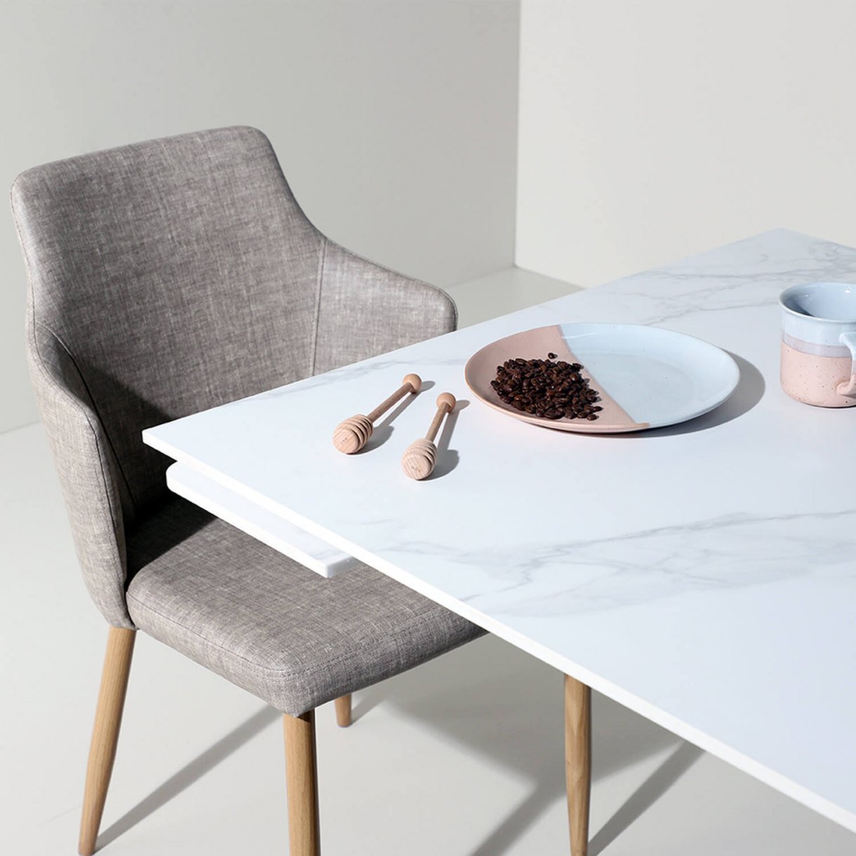 How to Easily Create an Instagrammable Wall with Neutral Coloured Furniture - Comfort Furniture