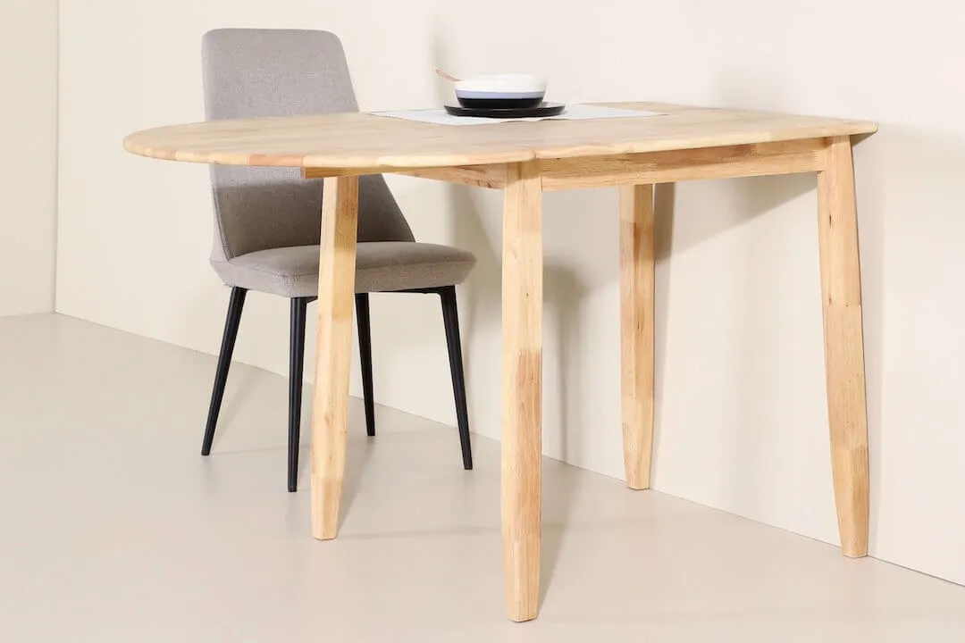 Extendable Rubber Wood Top Dining Table With Santana Chair Are Perfect For Party Use - Comfort Furniture