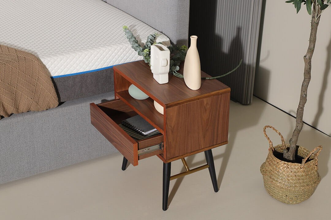 Beth Dresser Table Are Perfect For Small Bedroom Design Idea - Comfort Furniture