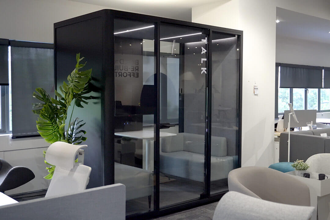 Black Lull Talk Pods Are Best Option For Office Use - Comfort Furniture