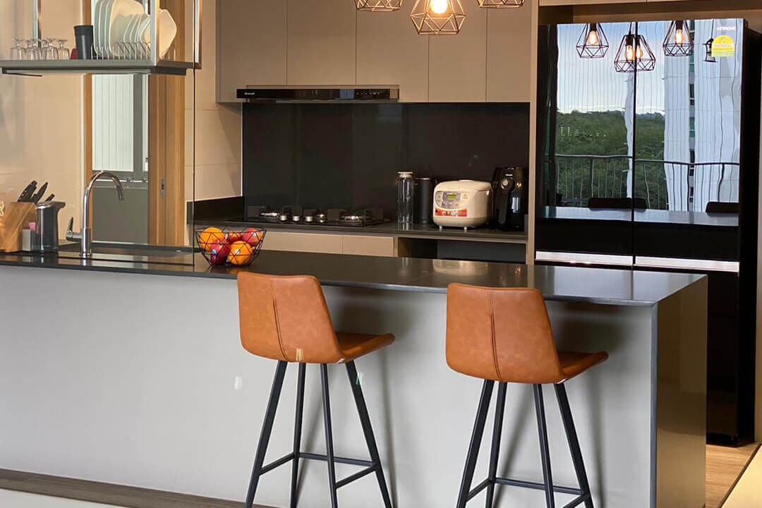 Ways to Pick Eunice Bar Chair - Comfort Furniture