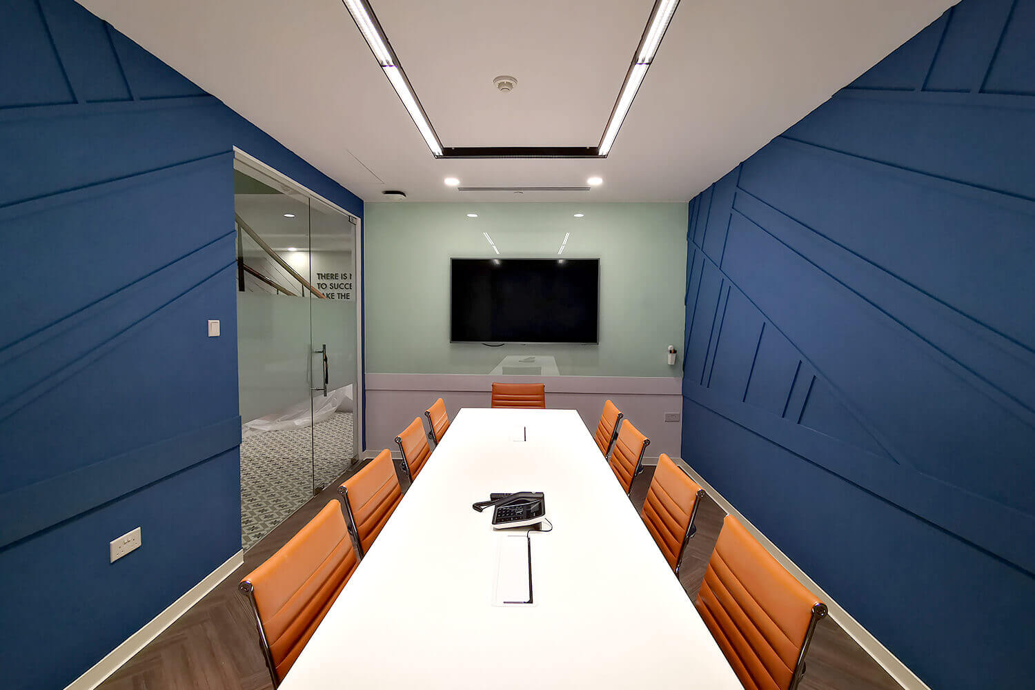Filtr Office setup 2 - Comfort Furniture