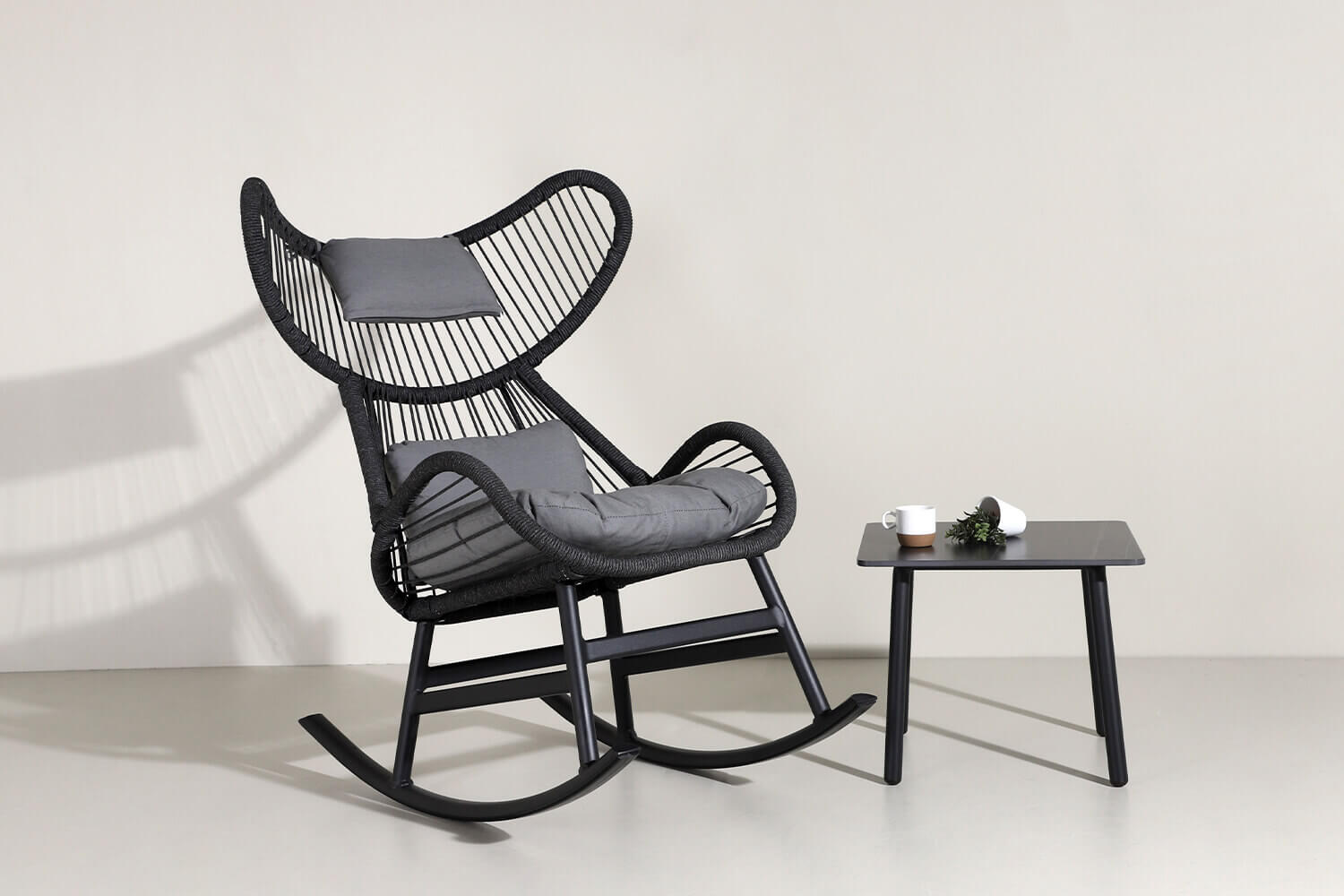 Alaya Rocking Outdoor Lounge - Comfort Furniture