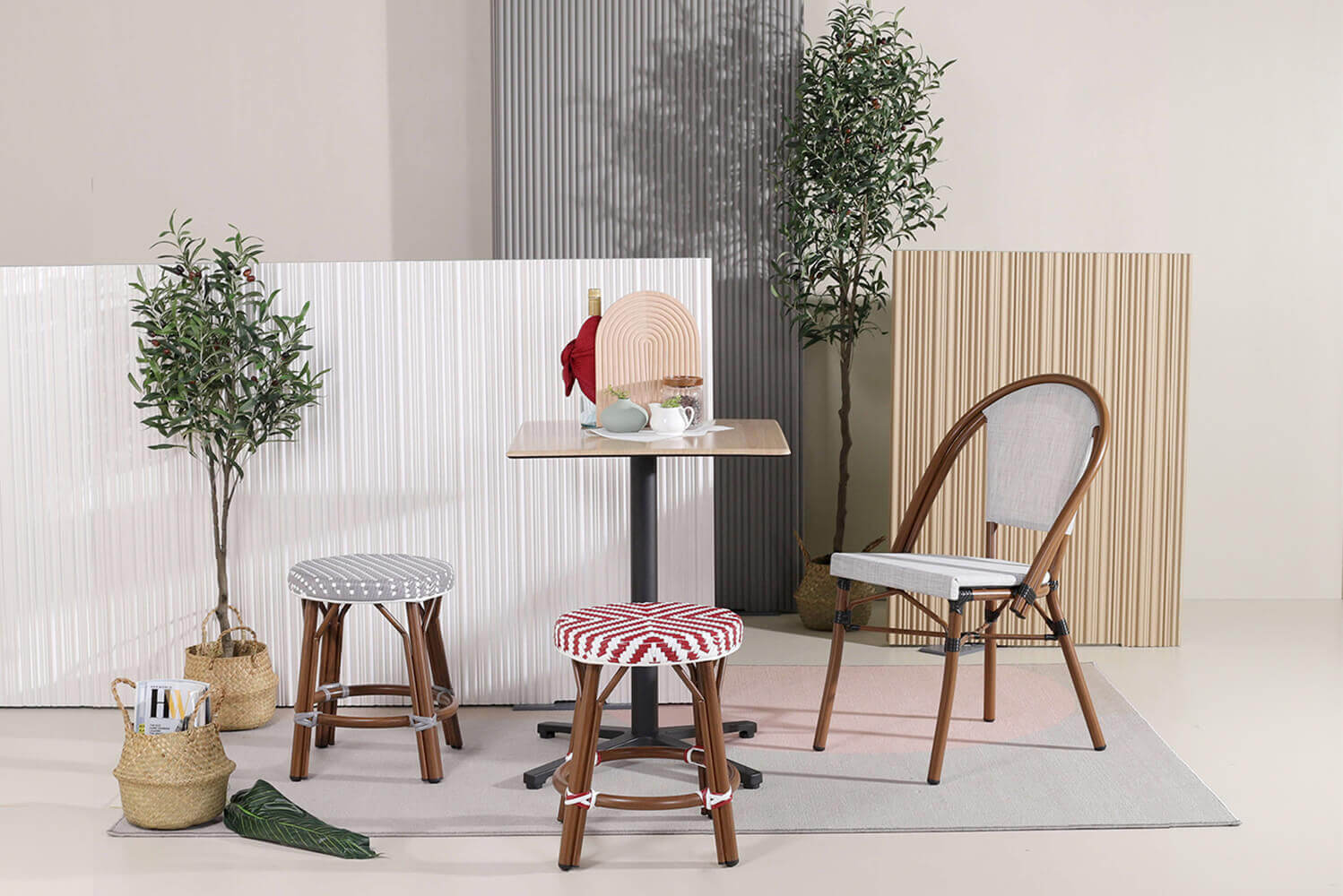 Patio Furniture Tips: How to Choose the Right Outdoor Furniture - Comfort Furniture Singapore