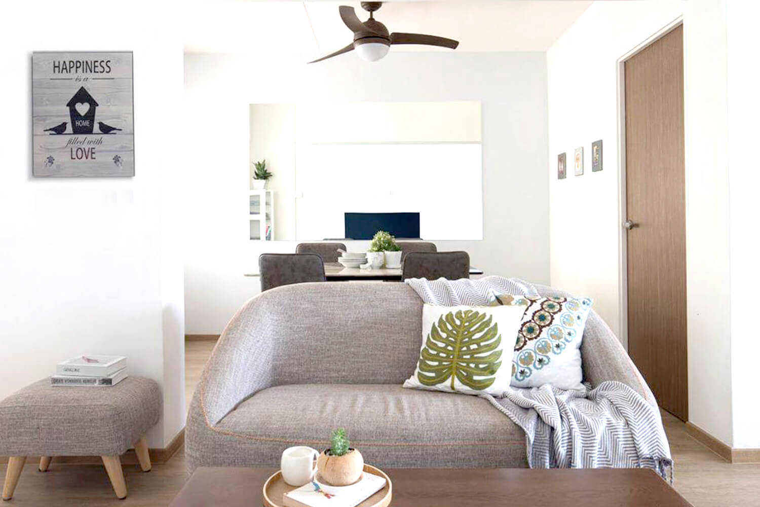 Winsland sofa 4 - Comfort Furniture