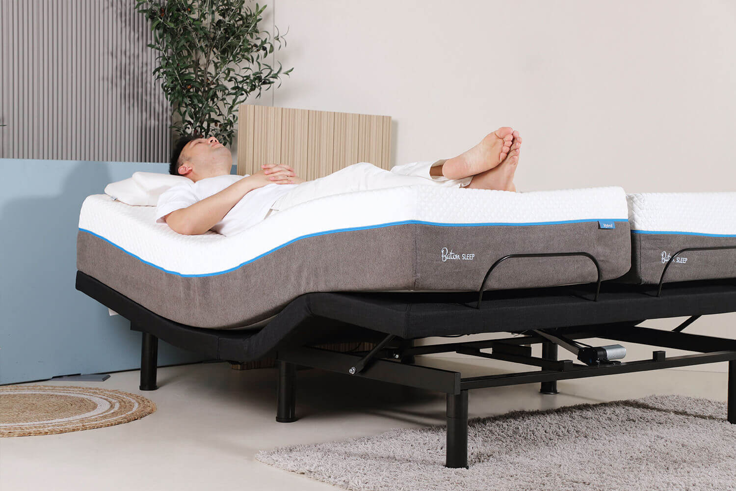 What Are the Types of Mattresses Suitable for Adjustable Beds?