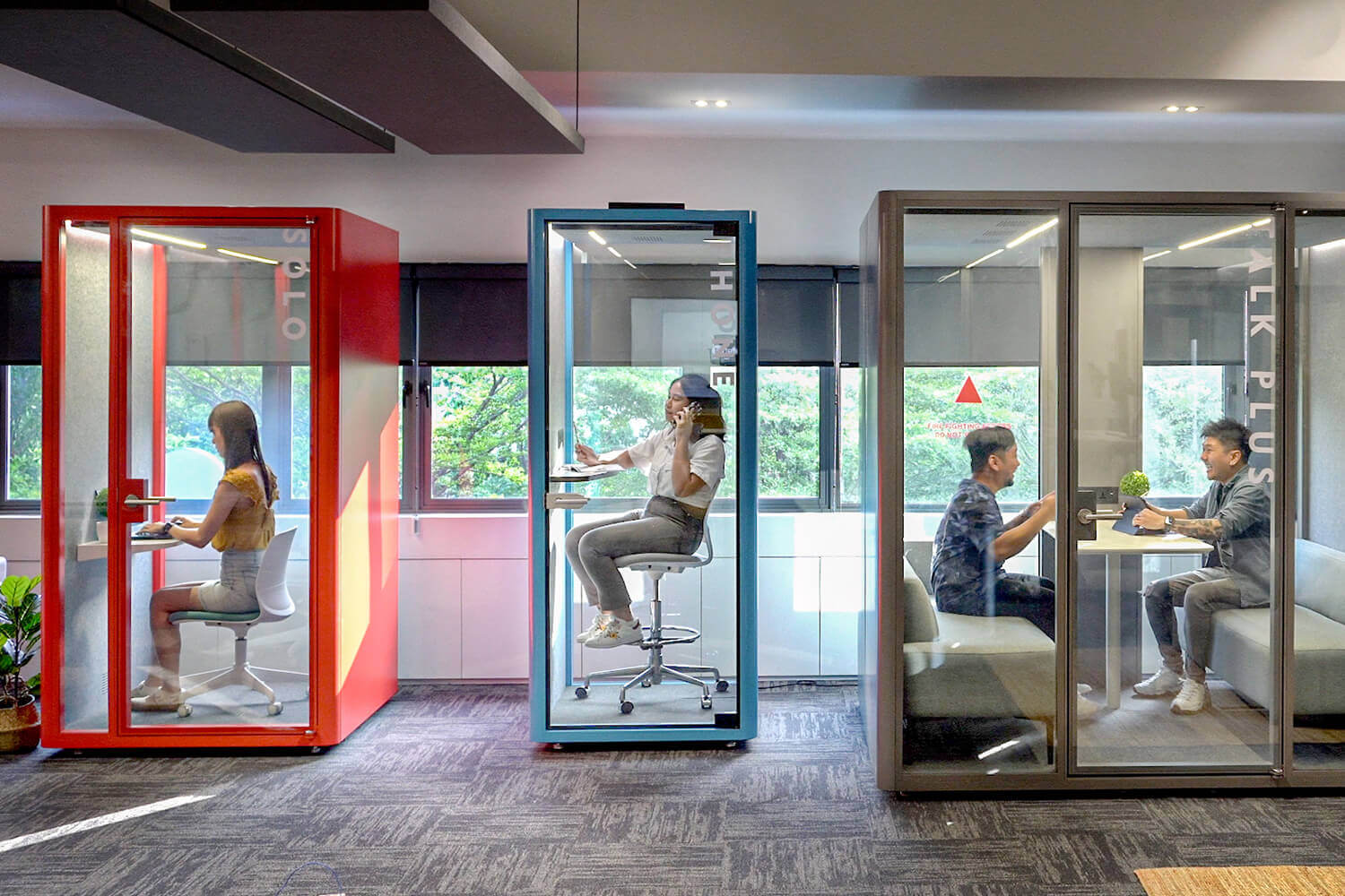 Lull Pods in Office - Comfort Furniture