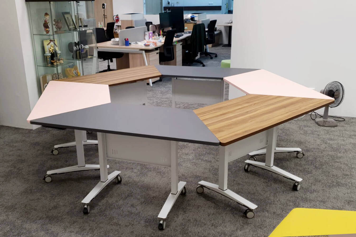 Mobile Amos Trapezium Training Table - Comfort Furniture