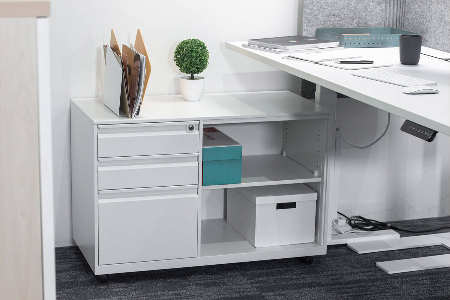 Sara Mobile Caddy 1 Office Setup - Comfort Furniture