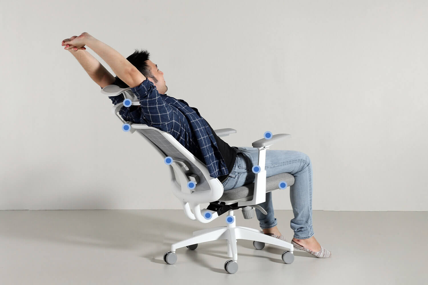 White Stellar Office Chair Ergonomic Points - Comfort Furniture