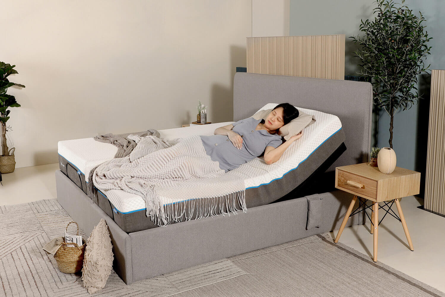 Backrest Incline Pregnant Mummies Adjustable Bed 2 - Comfort Furniture