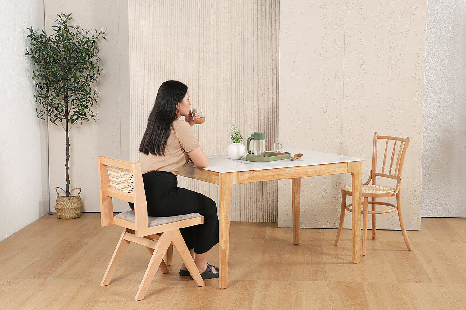 Light Wood Dining Room: Sintered Dining Table - Comfort Design Furniture