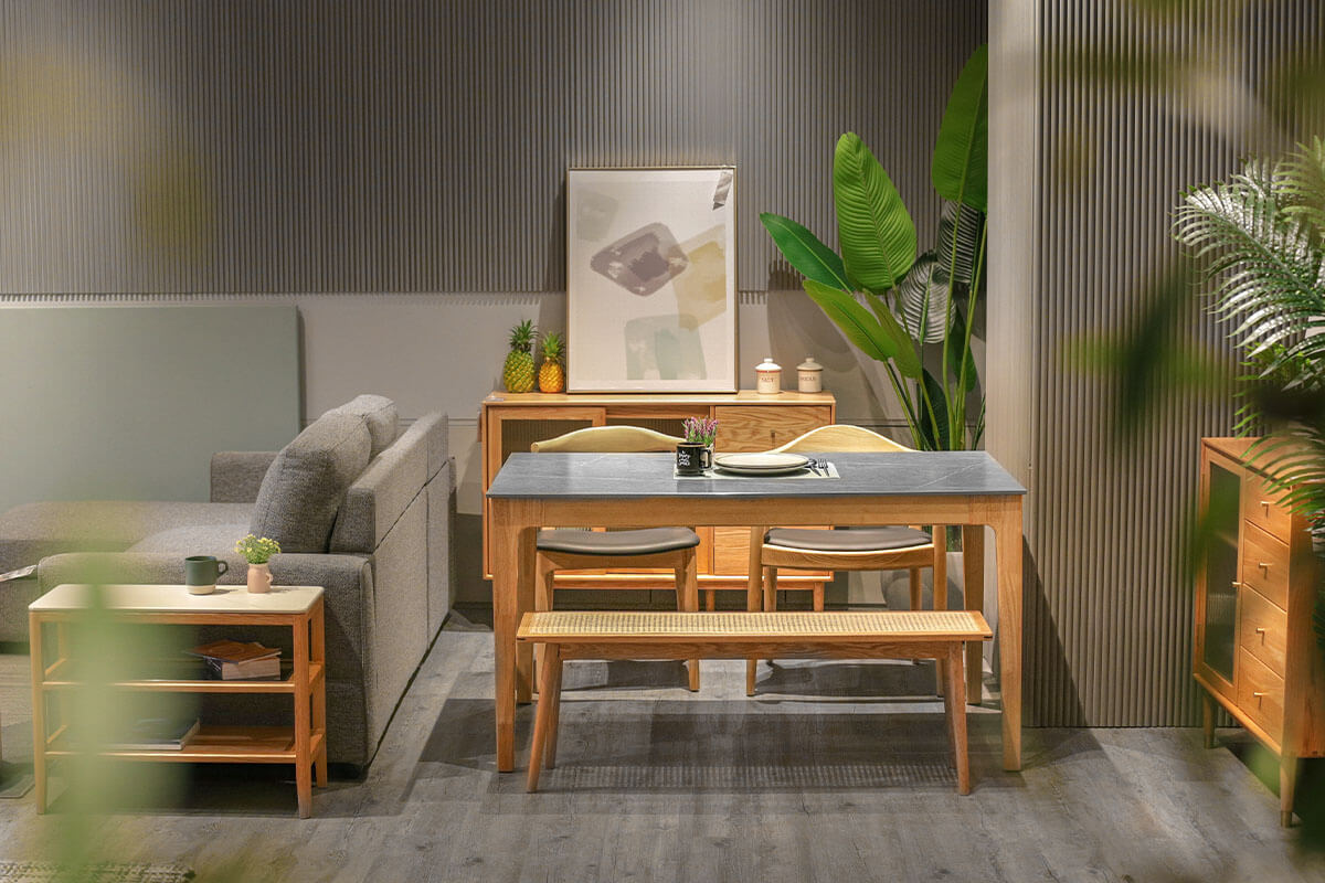 Explore Our Showroom 01